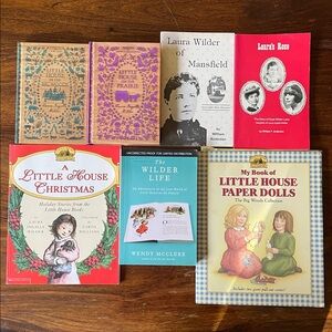 7 LITTLE HOUSE Laura Ingalls Wilder: 4 Books + 2 Pamphlets + 1 Set Paper Dolls